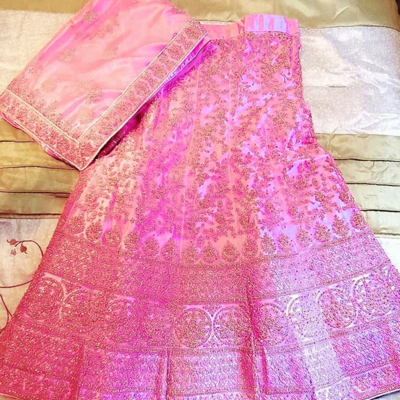 Lenhaga and sarees at wholesale prices - Picture 3 of 12